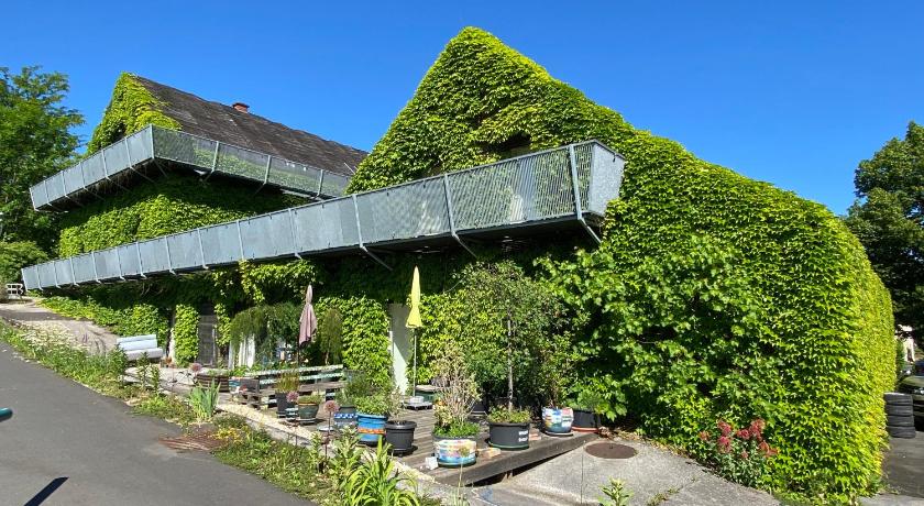 Wohnen zwischen Golf und Therme