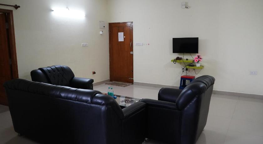 Golden Bells premium service appartment - image 12