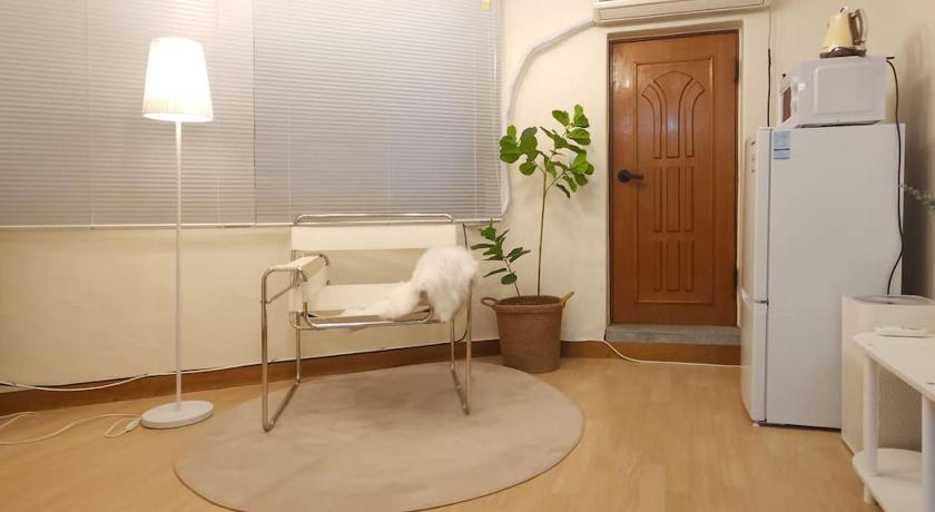 ソウル K-5 Hongdae Yeontral park 3つ星 ゲストハウス 外観