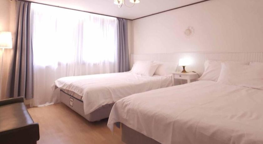 ソウル K-5 Hongdae Yeontral park 3つ星 ゲストハウス スイート