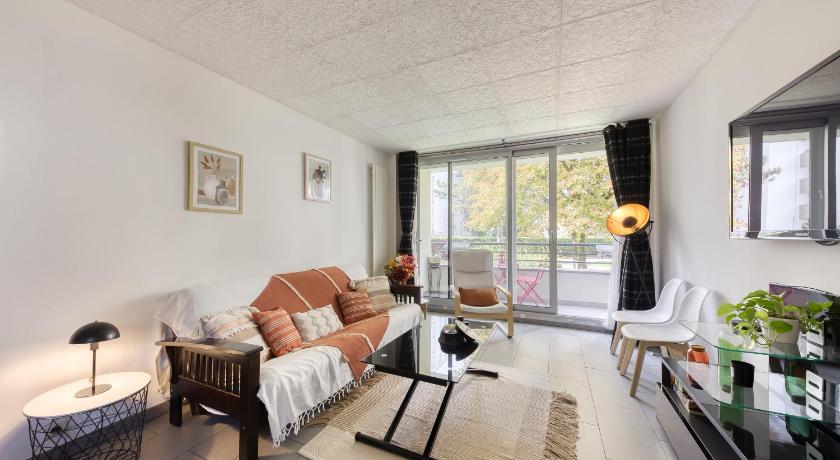 Luxe flat near Paris, Orly, Rungis and Massy