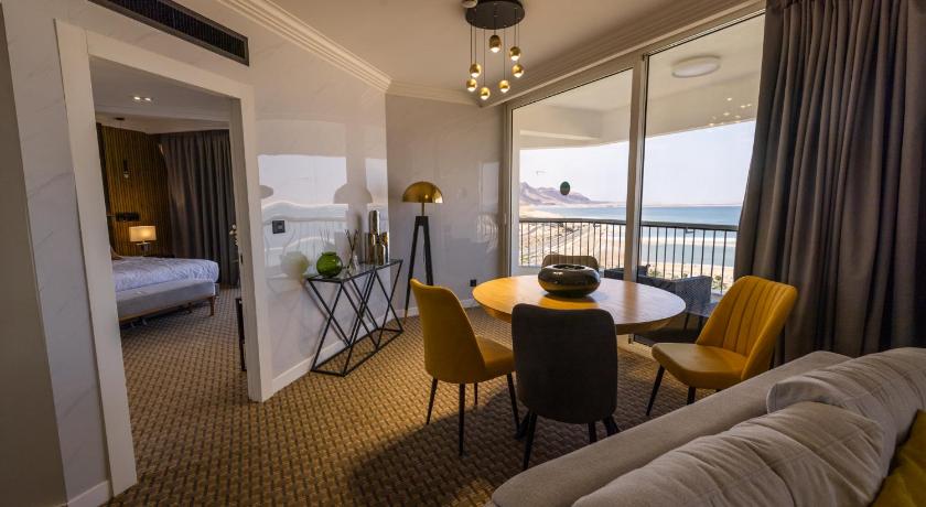 Image of Presidential Suite 6