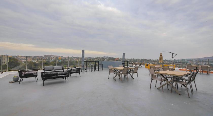 キガリ 2-bedroom Apartment at Oasis Park 4つ星 ホテル 外観