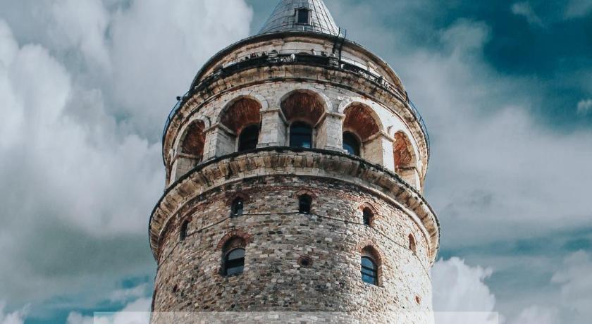 Taksim Cetinkaya Suite - image 14