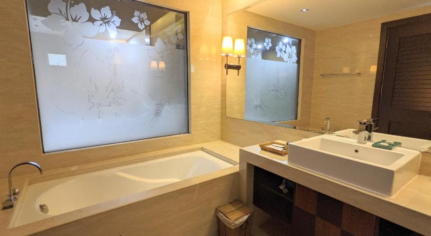 Image of Deluxe Ocean Double 14