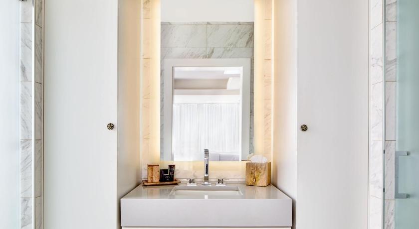 Hemingway Suite, 1 Bedroom Penthouse Suite, King, Top floor (Hemingway Suite, 1 Bedroom Penthouse Suite, King, Top Floor) attēls 12