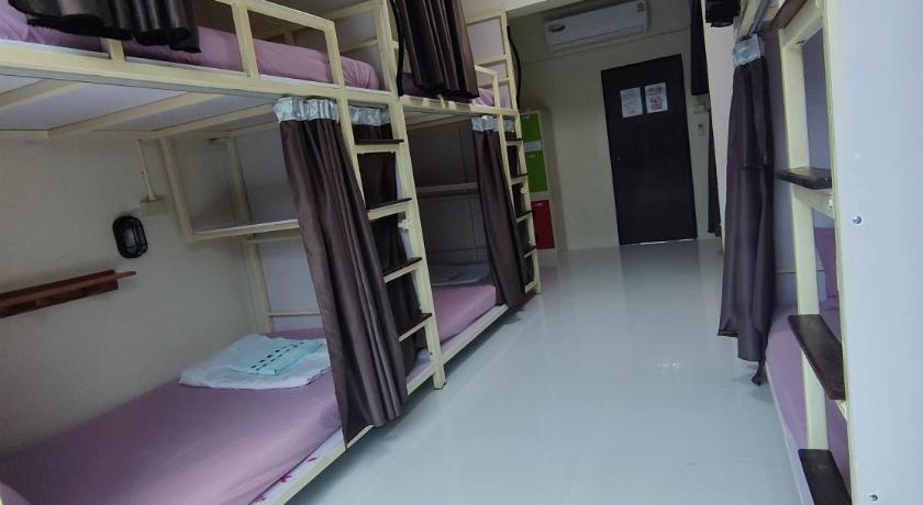 Image of Bunk Bed in Mixed Dormitory Room 1