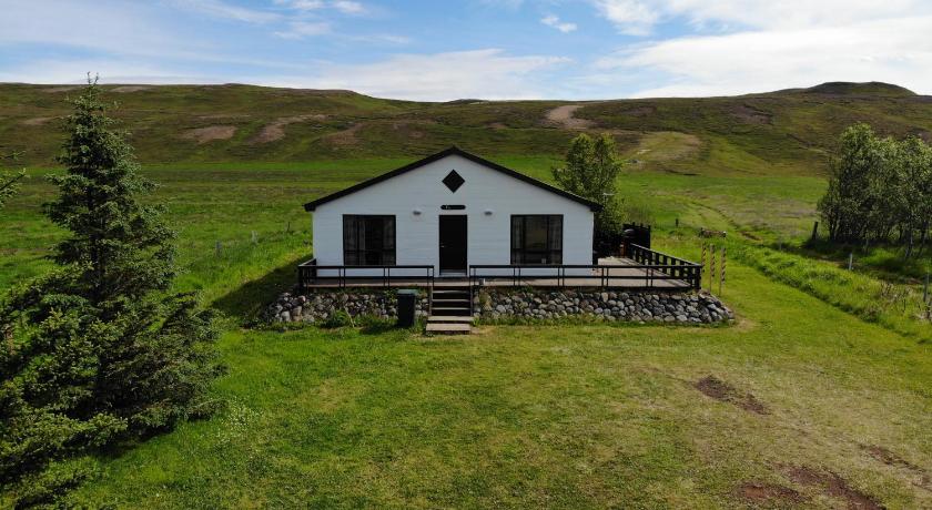 Image of Four-Bedroom Vacation Home 1