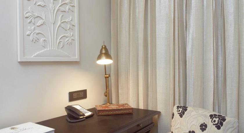 Image of Deluxe Room Twin Non Smoking 9
