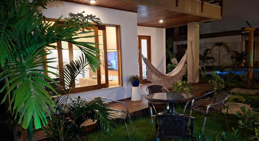 Residencial VillaBella casa 3 Quartos, piscina, na Vila junto ao Centro e Praia