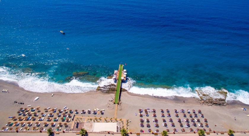First Class Hotel - All Inclusive photo