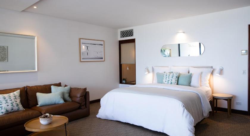 Image of Studio - Beach Front  No Pool 2