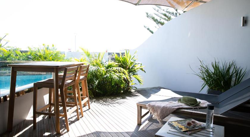 Image of Studio with Plunge Pool - Beach Front 8