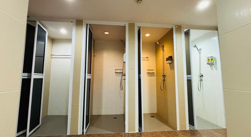 ハートヤイ Aloha Hotel Hadyai 3つ星 ホテル プール