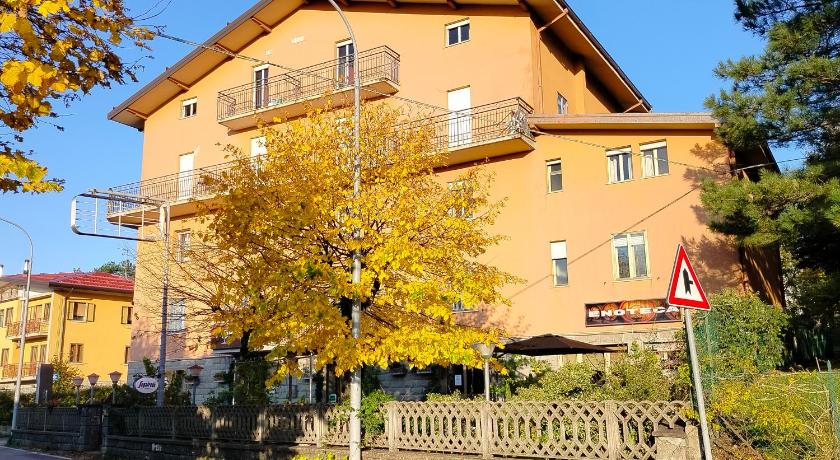 Hotel Veles