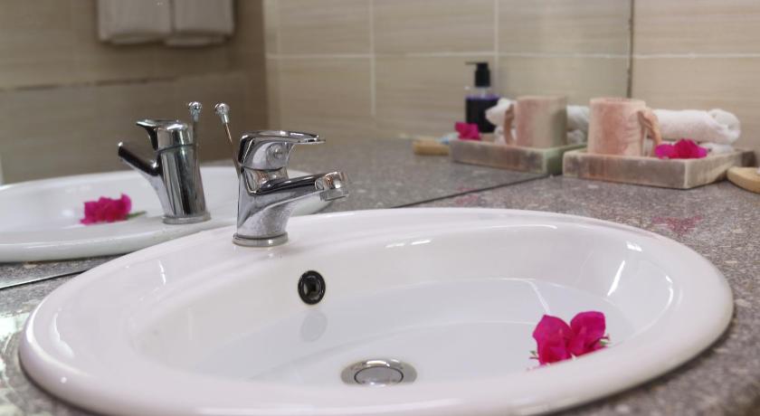 Image of Standard Double Room 2