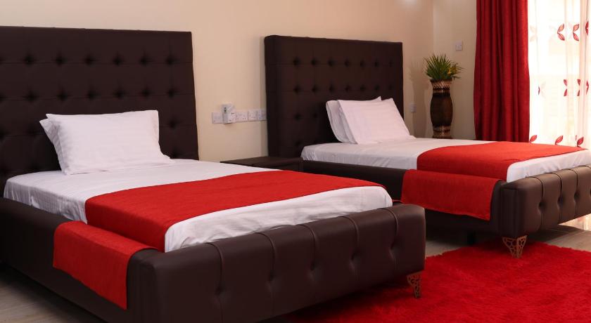 Image of Queen Room with Two Queen Beds 4