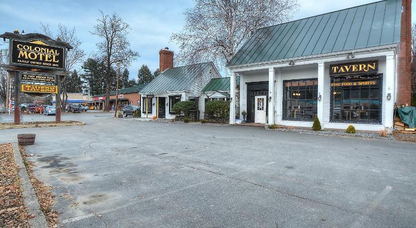 Colonial Motel and Spa