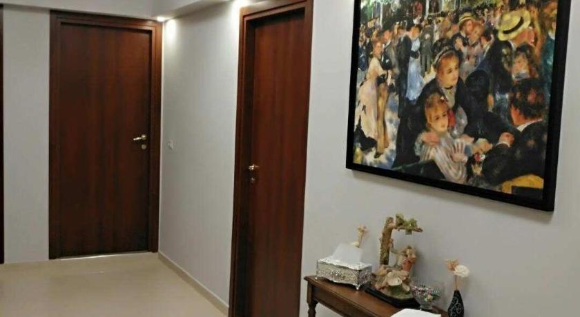 Seven Miracles Inn - image 2