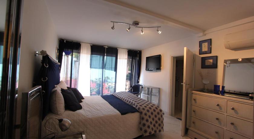 Image of Villa 16