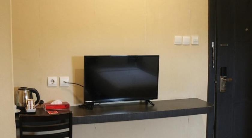 CREW EXPRESS Hotel - image 38