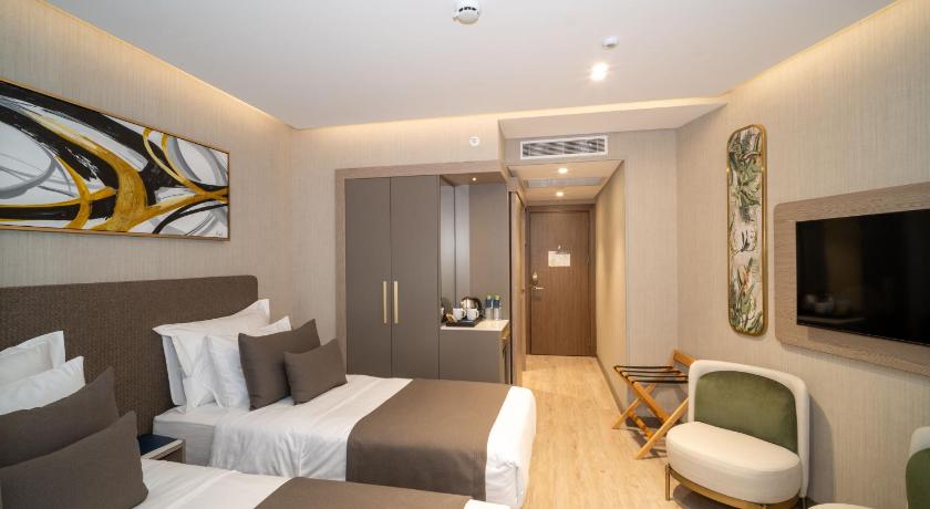 Image of Double or Twin Room with Bathroom 1