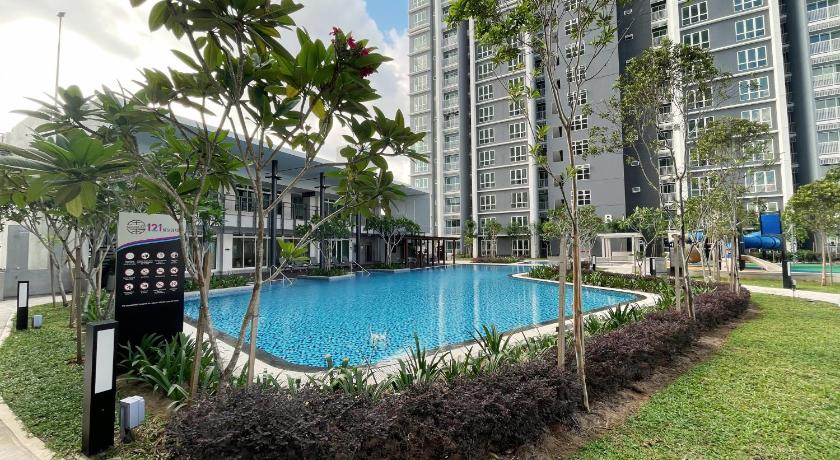 121 Residences @ The Homez Near One Utama Starling - image 11