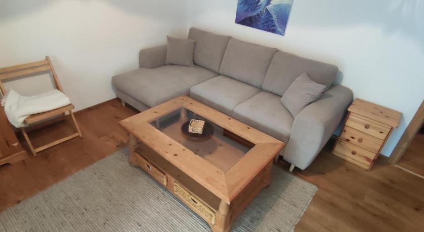 Image of Apartment with Mountain View 11