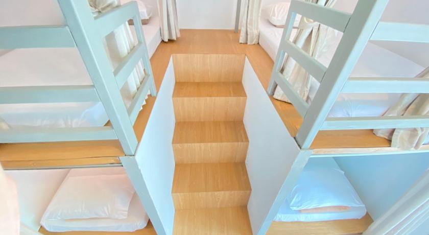 รูปของหอพักรวม พร้อมเครื่องปรับอากาศ (Mixed Air Dormitory) 10