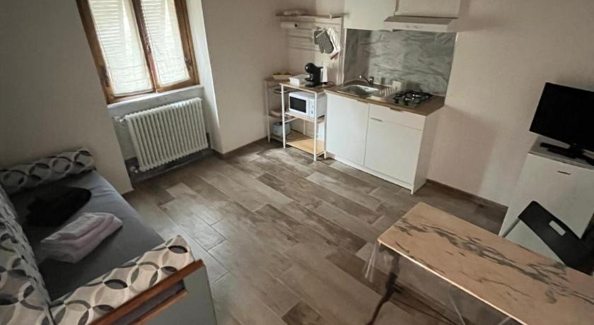 卡拉拉 La stanzetta 3星级 酒店 泳池