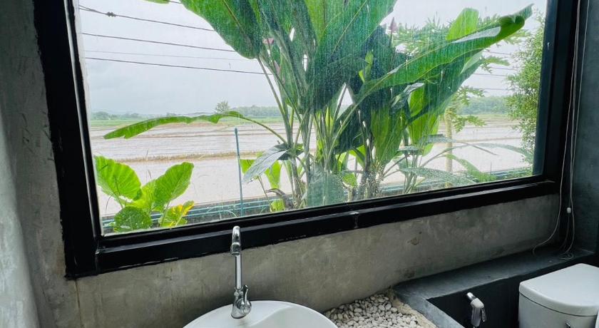 Phrae The Rimyom Resort Phrae 4-Star Hotel restaurant