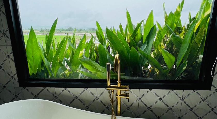 Phrae The Rimyom Resort Phrae 4-Star Hotel suite