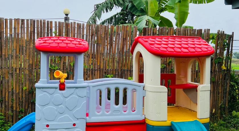 Phrae The Rimyom Resort Phrae 4-Star Hotel pool