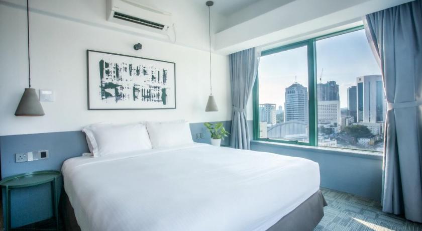 ジョホールバル Z HOTEL 3つ星 ホテル レストラン