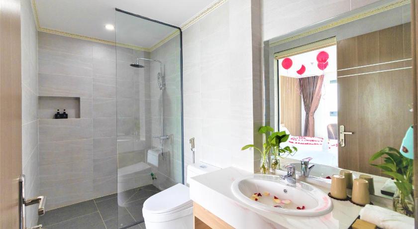 Phòng Premier Deluxe Giường Đôi Nhìn Ra Sông (Premier Deluxe Double River View)tooltipPhòng Premier Deluxe Giường Đôi Nhìn Ra Sông (Premier Deluxe Double River View)