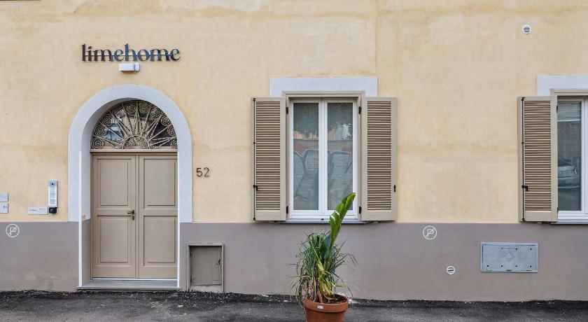 ローマ Limehome Rome Via Fortebraccio 4つ星 ゲストハウス プール