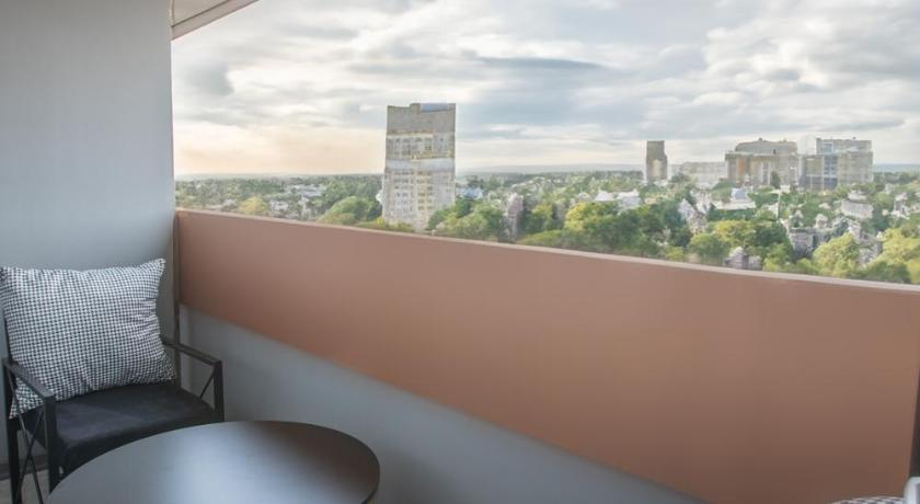 Liza Suit Hotel - image 4