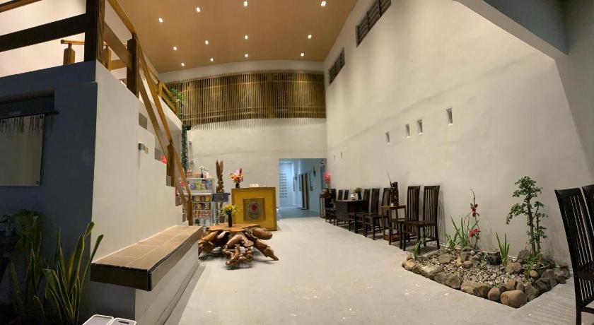 Urbanview House of IKIGAI – Madiun, MO