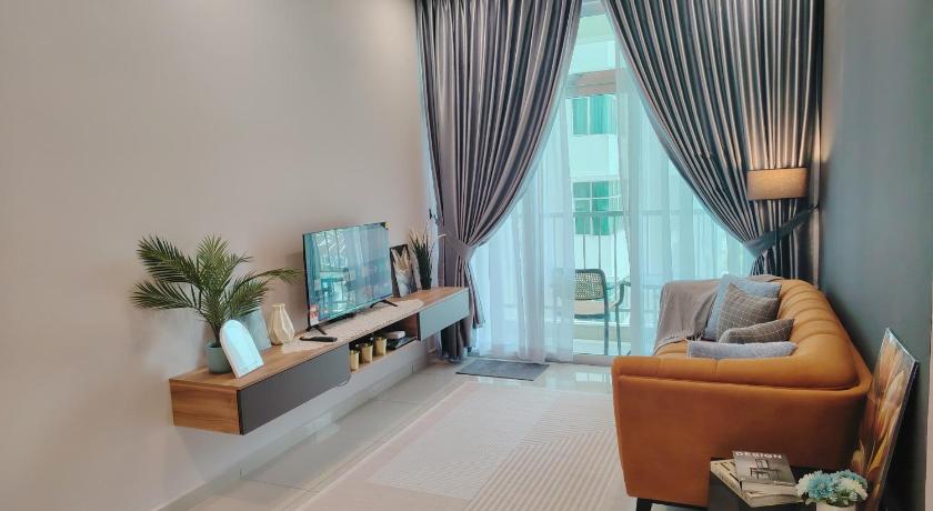 Prima Meru Premium Suites by IWH - image 18