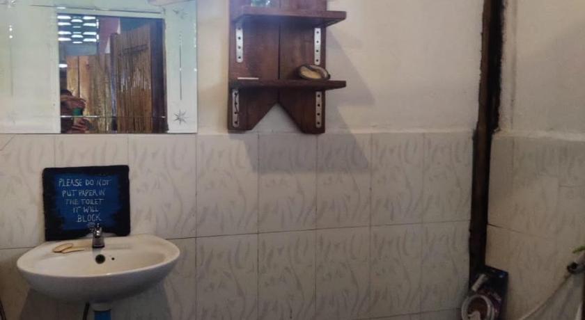 Image of Double Room with Shared Bathroom 14