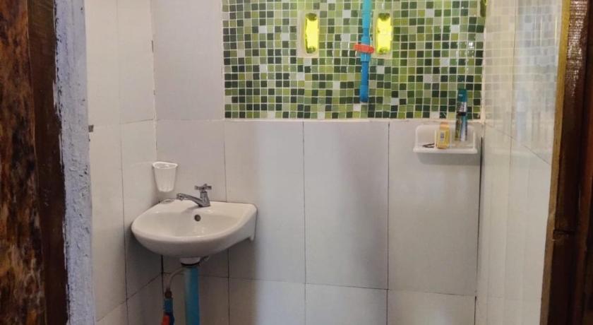 Image of Double Room with Shared Bathroom 15
