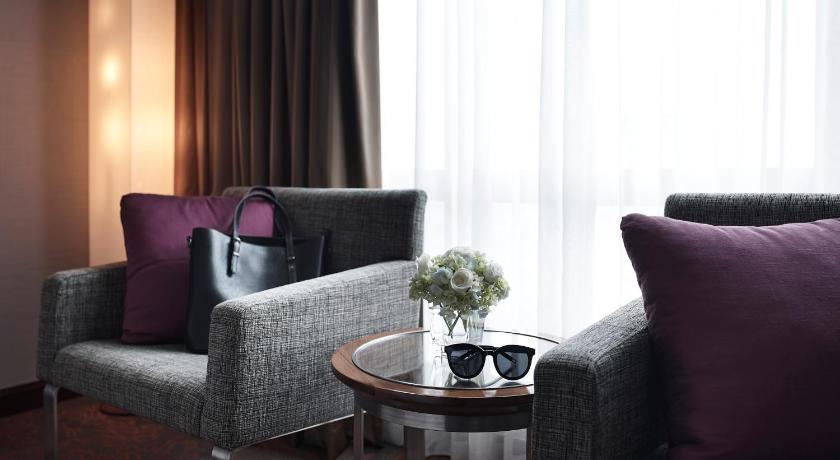 Ảnh của PHÒNG LOẠI SANG, 2 Giường Đơn, Hướng Thành Phố (DELUXE ROOM, 2 Single Size Beds,City View) 4