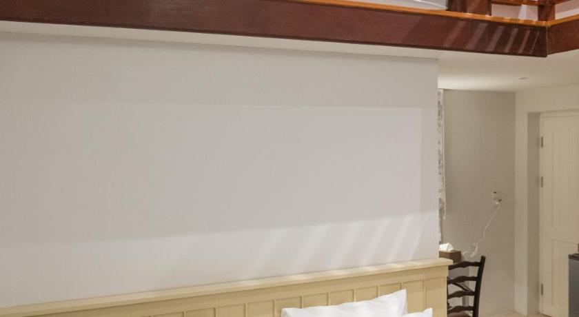 カオヤイ Green Me Organic Farm Stay Khao Yai  4つ星 ゲストハウス レストラン