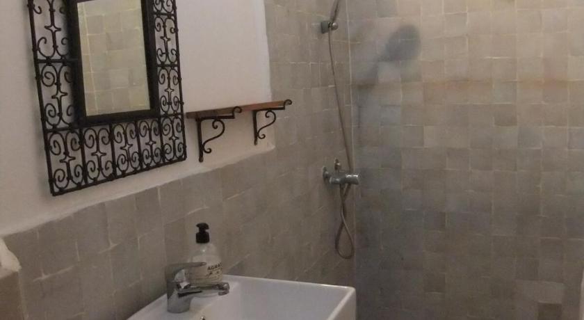 Image of Deluxe Double Room 8