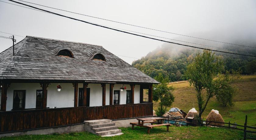 Casa Bunicilor Ciocanu