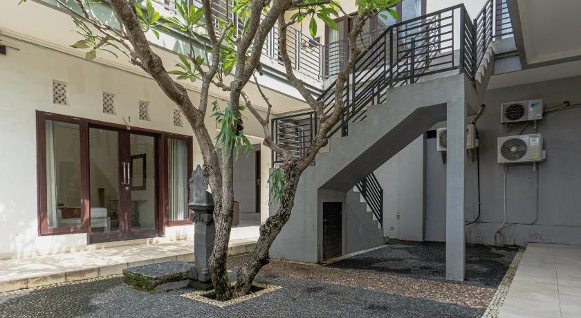 Azalea Homestay & Villa - image 13