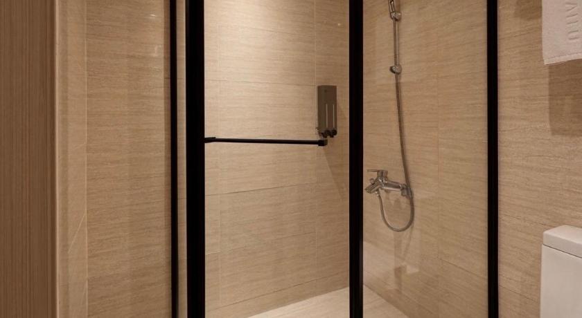 Image of Standard Single Room 11