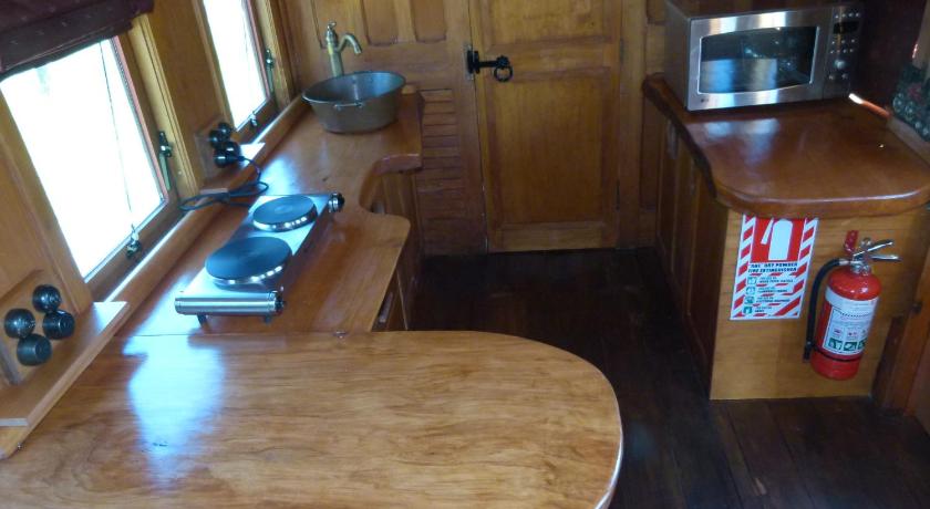 Image of Two-Bedroom Train Carriage 9