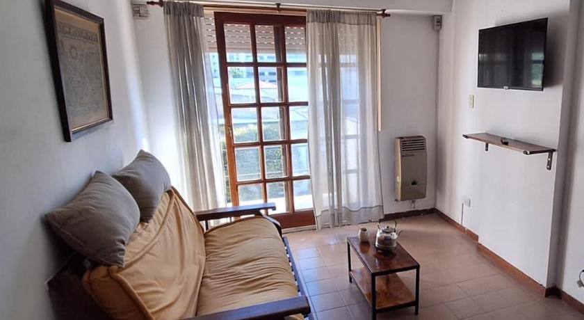 Departamento calle 11, excelente ubicacion centrica