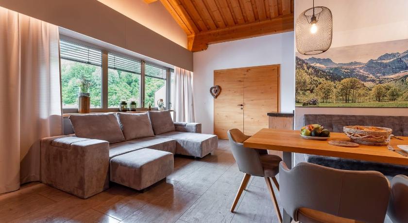Image of Three-Bedroom Apartment with Balcony Alm 2 0